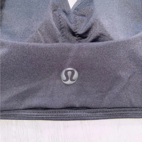 Lululemon sports bra 8 - Picture 5 of 6